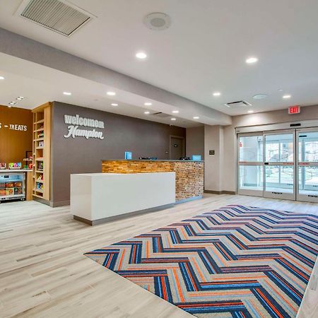 Hampton Inn & Suites By Hilton Louisville East Oxmoor 외부 사진