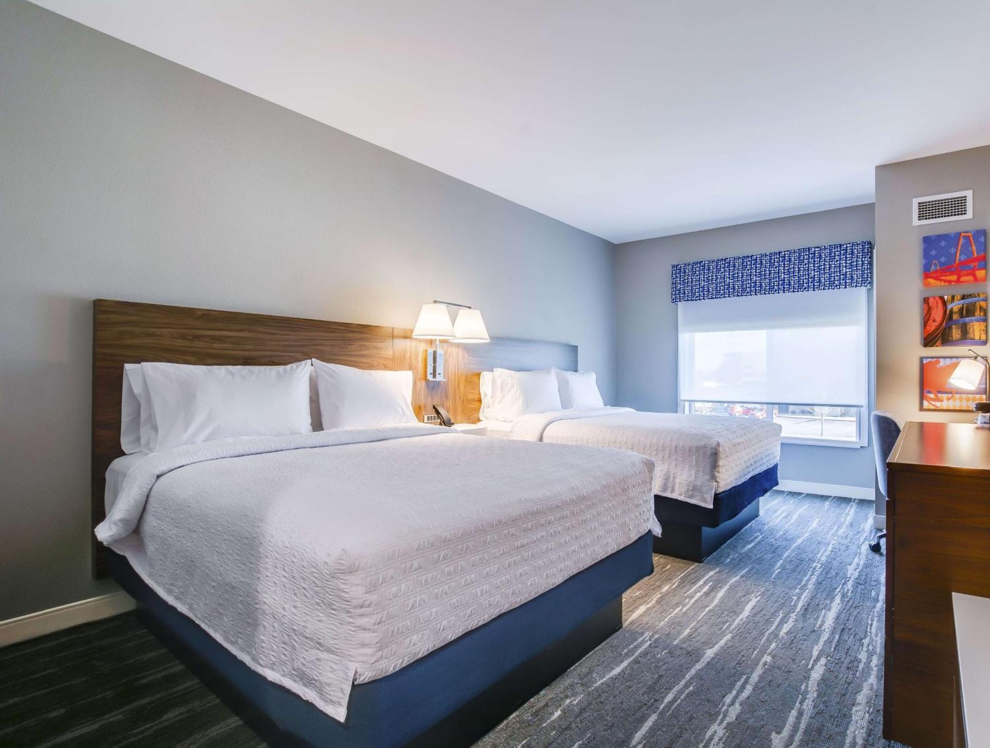 Hampton Inn & Suites By Hilton Louisville East Oxmoor 외부 사진